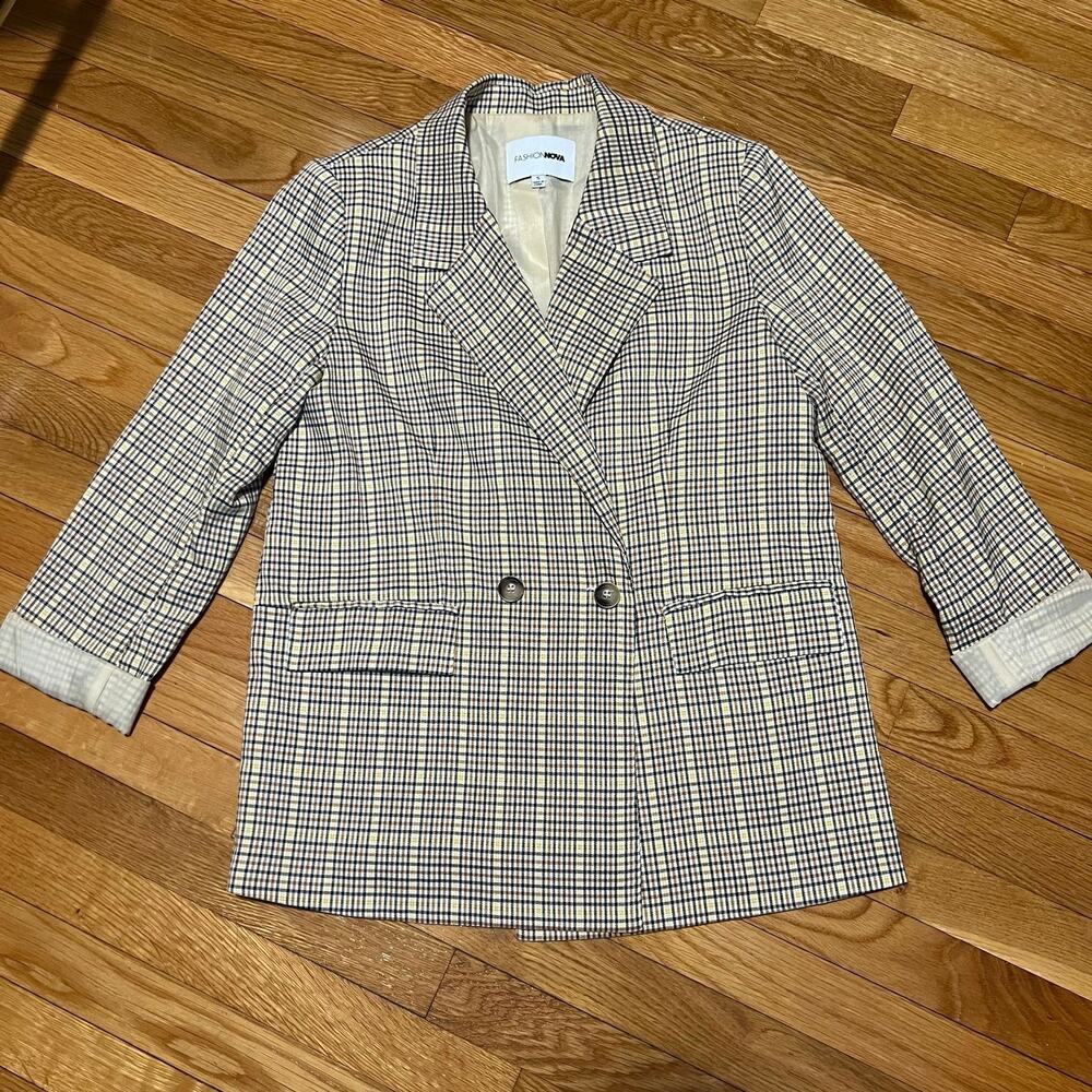 Checked Double-Breasted Women's Blazer - Neutral Plaid